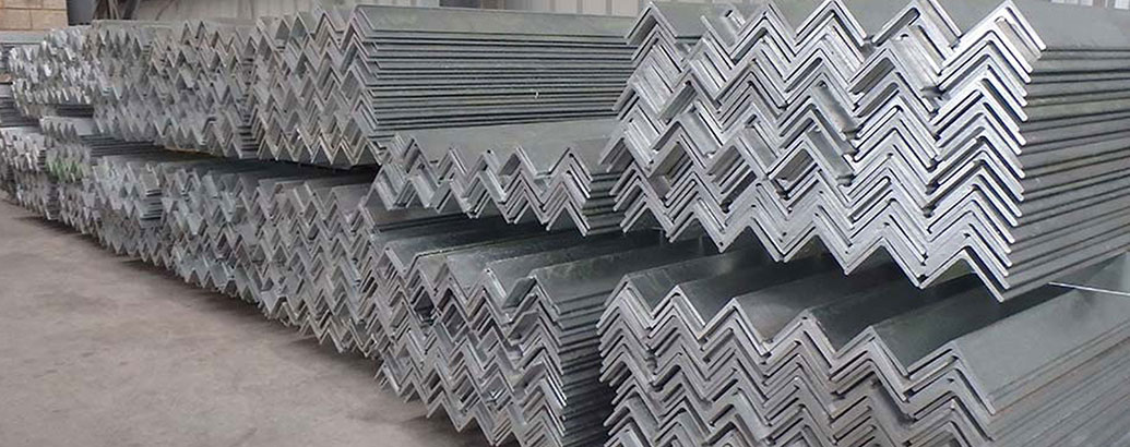 انبار انواع نبشی در ابعاد متفاوت