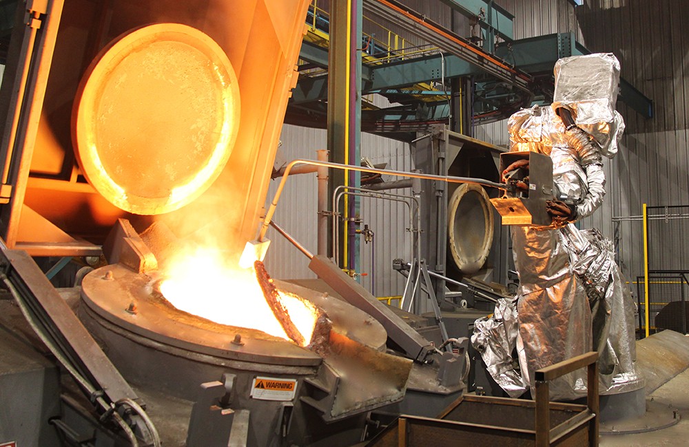 ربات تا در صنعت ریخته گری